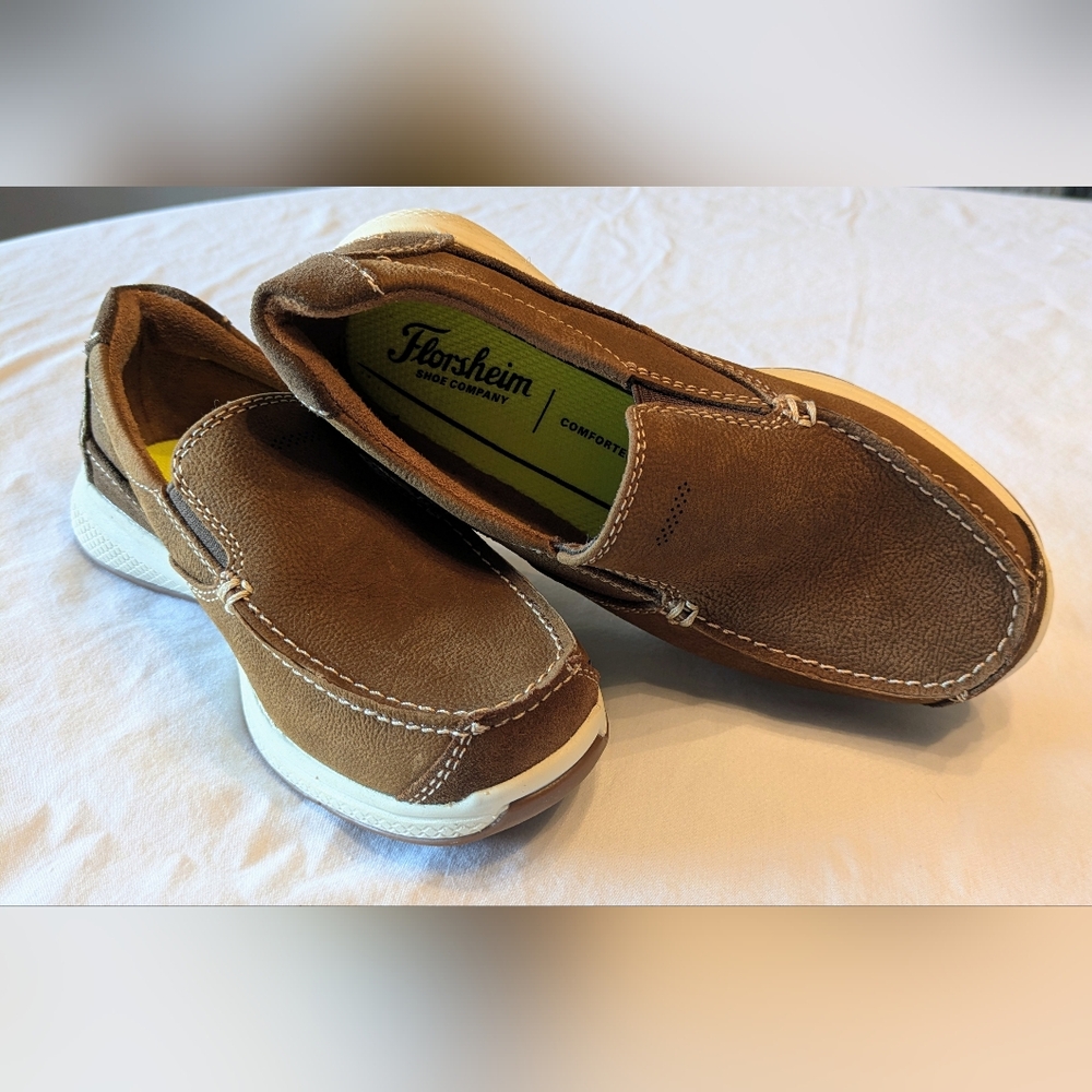 NWOT Boys Florsheim Great Lakes Moc Slip-On Casual Loafers